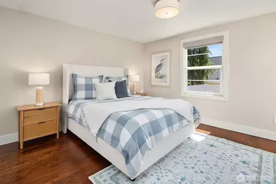 549 N 77th Street, Seattle, WA 98103 - Photo 14