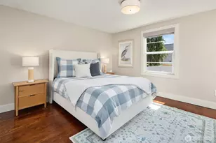549 N 77th St, Seattle, WA 98103 - Photo 14