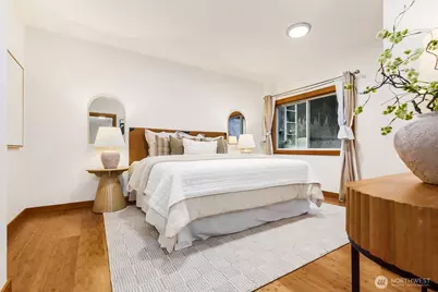 1730 Taylor Avenue N #109, Seattle, WA 98109 - Photo 8