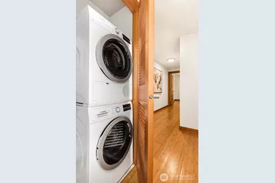 1730 Taylor Avenue N #109, Seattle, WA 98109 - Photo 12