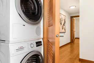 1730 Taylor Ave N, Seattle, WA 98109 - Photo 12