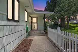 2426 S 142nd St, SeaTac, WA 98168 - Photo 4