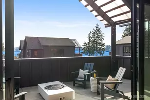 4566 Flying Goat Ave NE, Bainbridge Island, WA 98110 - Photo 12