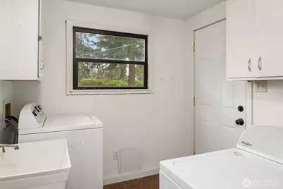 215 NW 130th Street, Seattle, WA 98177 - Photo 20