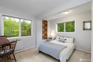 10218 NE Pine Way, Bainbridge Island, WA 98110 - Photo 22