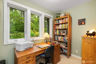 10218 NE Pine Way, Bainbridge Island, WA 98110 - Photo 14