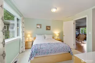 10218 NE Pine Way, Bainbridge Island, WA 98110 - Photo 20