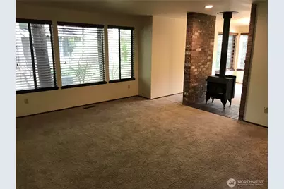 835 NW Huckle Drive #A, Bremerton, WA 98311 - Photo 4