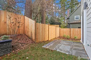 10742 Interlake Ave N, Seattle, WA 98133 - Photo 8