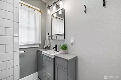 1054 Central Street SE, Olympia, WA 98501 - Photo 22