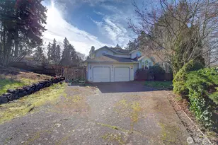 8410 162nd St Ct E, Puyallup, WA 98375 - Photo 2