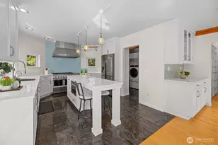 20638 Little Bear Creek Rd, Woodinville, WA 98072 - Photo 10