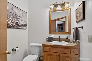 1019 Haddon Rd, Anacortes, WA 98221 - Photo 16