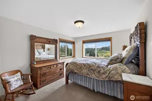 1019 Haddon Rd, Anacortes, WA 98221 - Photo 26