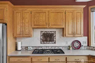 1019 Haddon Rd, Anacortes, WA 98221 - Photo 8