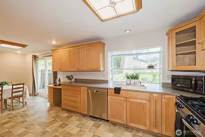 2240 Ponderosa Drive SE, Port Orchard, WA 98366 - Photo 10
