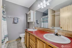 8823 W Mall Dr, Everett, WA 98208 - Photo 16
