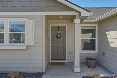 1375 Pat Avenue, Walla Walla, WA 99362 - Photo 2