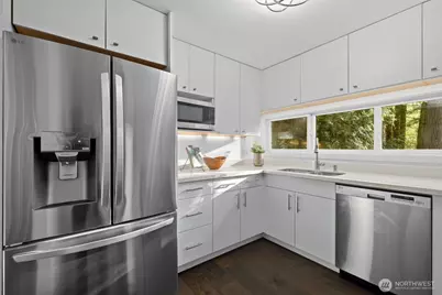 4241 155th Place SE #4-4, Bellevue, WA 98006 - Photo 4