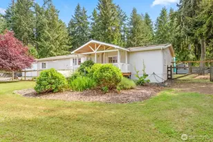94 Riverdale Ln, Sequim, WA 98382 - Photo 2