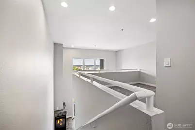 1 Broadway #302, Tacoma, WA 98402 - Photo 32