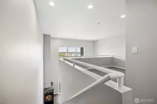 1 Broadway, Tacoma, WA 98402 - Photo 32