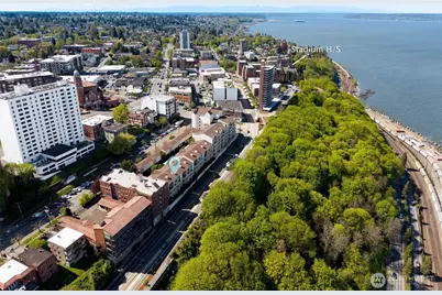 1 Broadway #302, Tacoma, WA 98402 - Photo 2