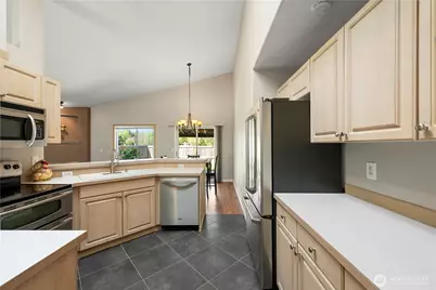 5609 138th Place NE, Marysville, WA 98271 - Photo 10