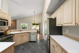 5609 138th Pl NE, Marysville, WA 98271 - Photo 10