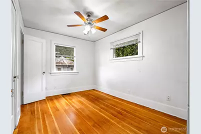 3521 S 11th Street, Tacoma, WA 98405 - Photo 10