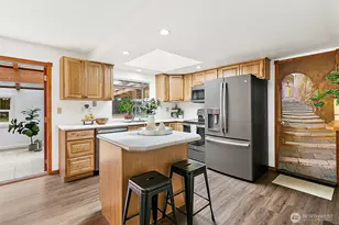 19303 65th St E, Bonney Lake, WA 98391 - Photo 8