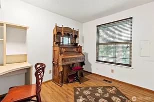 19303 65th St E, Bonney Lake, WA 98391 - Photo 18