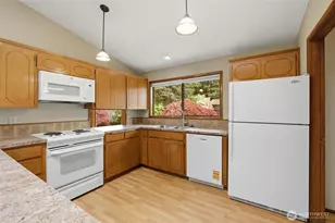 707 Wily St NW, Olympia, WA 98502 - Photo 8