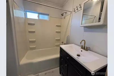 3405 Northlake Way NW #3, Bremerton, WA 98312 - Photo 10