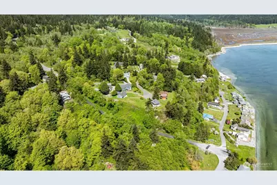 8119 Sand Dollar Lane, Clinton, WA 98236 - Photo 12