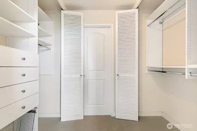 521 5th Avenue W #805, Seattle, WA 98119 - Photo 16