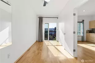 424 N 85th St, Seattle, WA 98103 - Photo 14