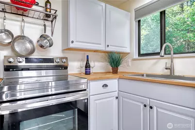 2240 Cedar Point Drive, Point Roberts, WA 98281 - Photo 18