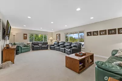 17151 SE Petrovitsky Road, Renton, WA 98058 - Photo 4