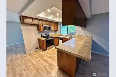 7305 38th Loop SE, Lacey, WA 98503 - Photo 8