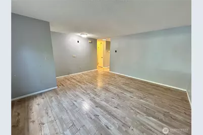 7305 38th Loop SE, Lacey, WA 98503 - Photo 4