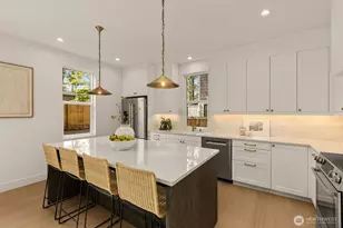 11608 NE 92nd St, Kirkland, WA 98033 - Photo 16