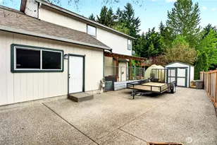 21706 116th St E, Bonney Lake, WA 98391 - Photo 32