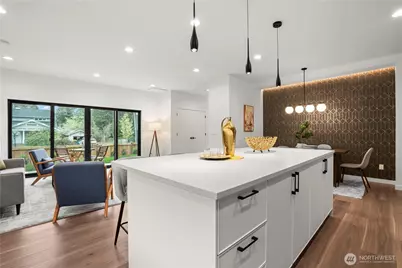 13022 Corliss Avenue N, Seattle, WA 98133 - Photo 14