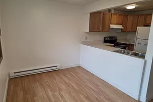 3110 S 216th St, SeaTac, WA 98198 - Photo 6
