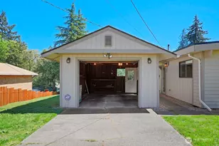 525 Farragut Ave NE, Port Orchard, WA 98366 - Photo 8