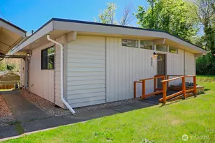 525 Farragut Ave NE, Port Orchard, WA 98366 - Photo 6