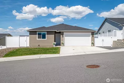 2355 3rd St SE, East Wenatchee, WA 98802 - Photo 38