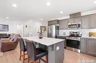 2355 3rd St SE, East Wenatchee, WA 98802 - Photo 10