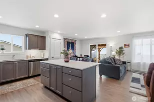 2355 3rd St SE, East Wenatchee, WA 98802 - Photo 8